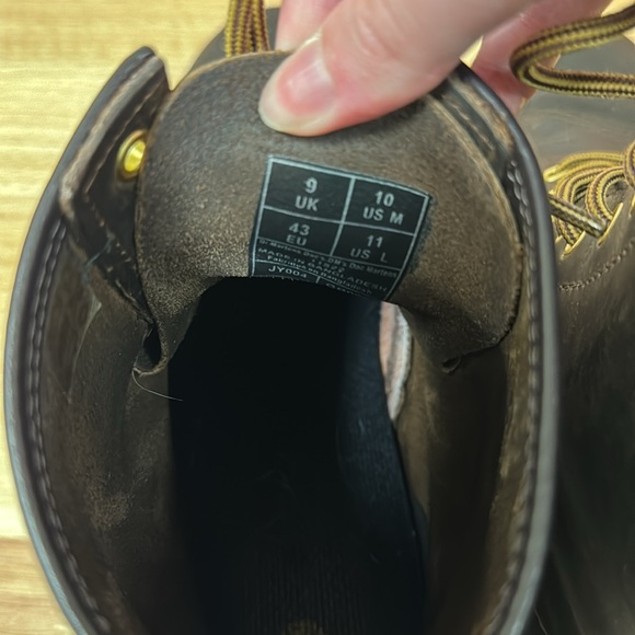 Dr. Martens 1460 CRAZY HORSE LEATHER LACE UP BOOTS BROWN — Men’s 10, Women’s 11 - Picture 2 of 12